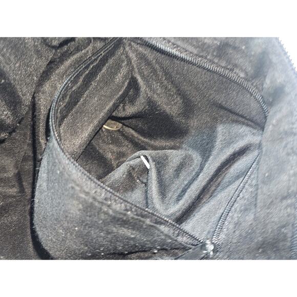 Black Macrame Purse With Strap And Handles - Picture 9 of 9